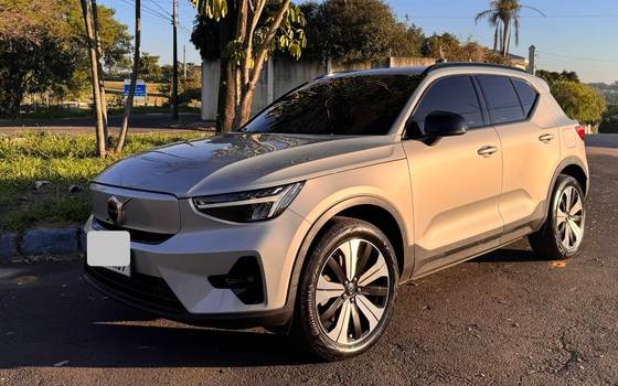 VOLVO XC40 P6 RECHARGE ELECTRIC PLUS VOLVO XC40 P6 RECHARGE ELECTRIC PLUS
